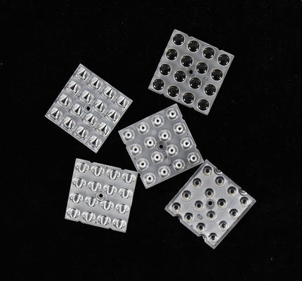16in1 SMD3030 30x90 度 極光スタジアム照明 レンズ 調整可能な照明ソリューション OEM